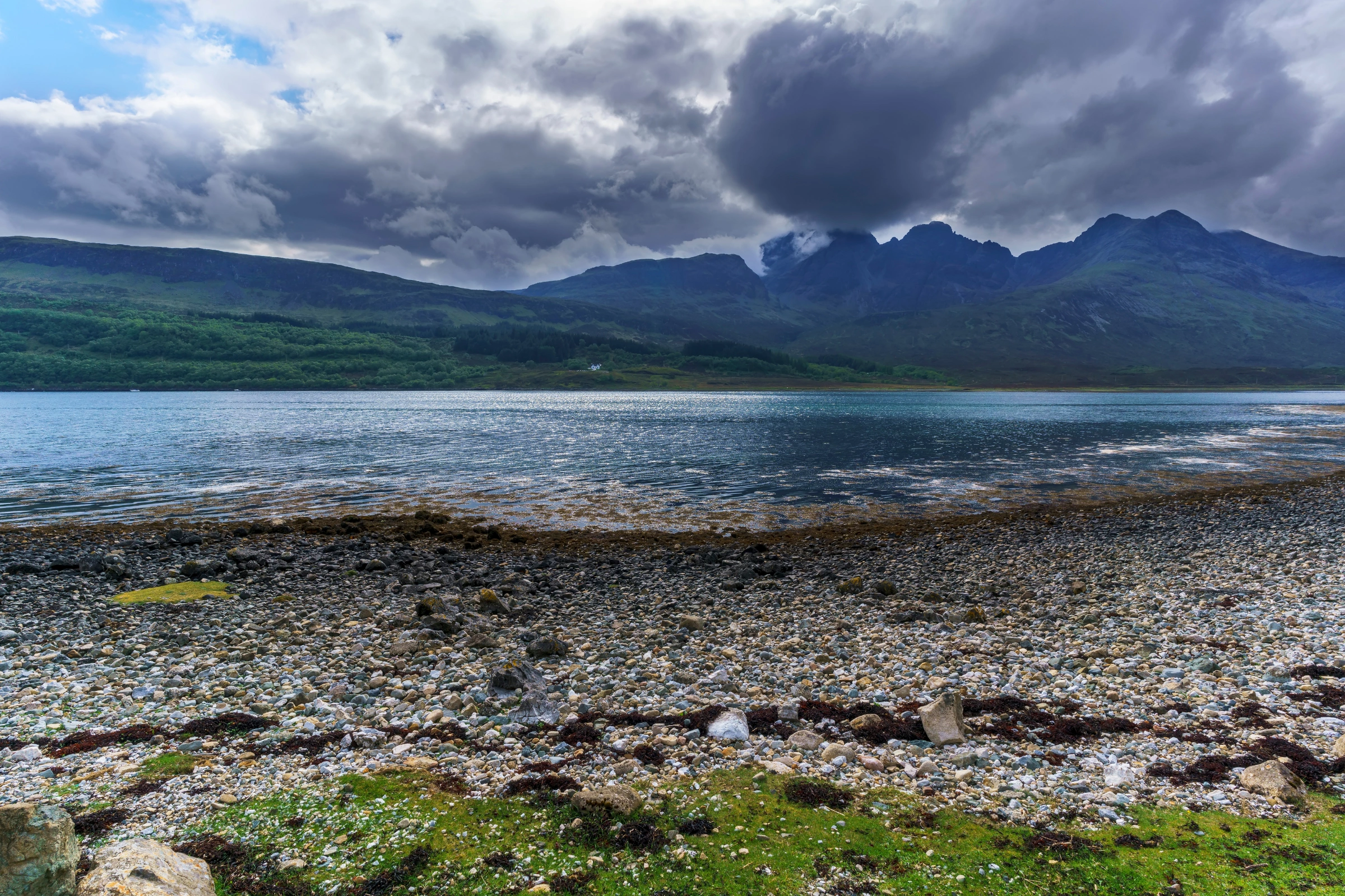 Loch_Scavaig,_Isle_of_Skye[1].webp